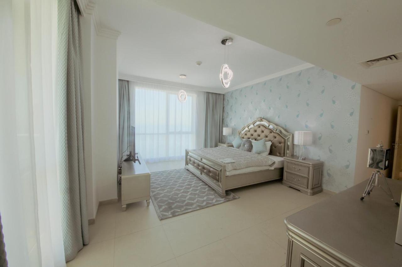 دبي Stunning 5* 4Br-Oceanfront-Apartment المظهر الخارجي الصورة